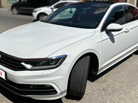 2015 Volkswagen Passat B8, белый, 2100000 рублей - вид 3