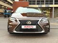 2015 Lexus ES 250 VI Рестайлинг, коричневый, 2650000 рублей - вид 10