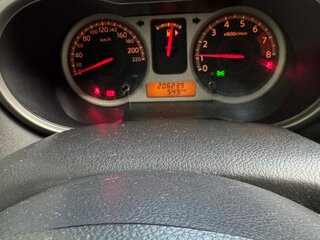 2006 Nissan Note I, красный, 600000 рублей, вид 4