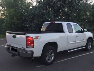 2013 GMC Sierra II (GMT900), белый, 1300000 рублей, вид 5