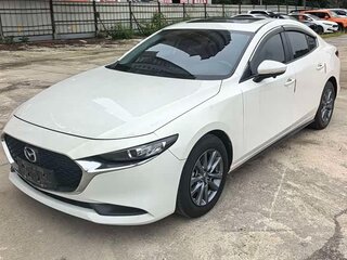 2022 Mazda 3 Axela IV (BP), белый, 1299999 рублей, вид 1