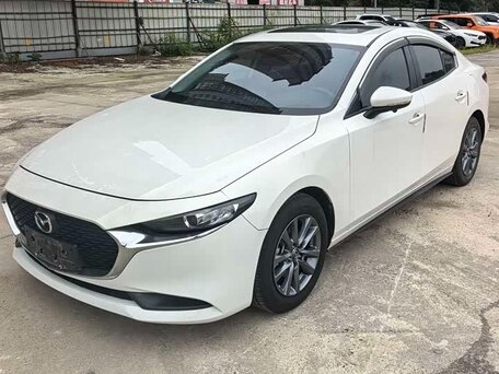 Mazda 3 IV (BP)