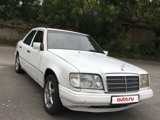 1989 Mercedes-Benz W124 200, белый, 200000 рублей, вид 4