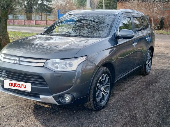 2014 Mitsubishi Outlander III Рестайлинг, серый, 1510000 рублей