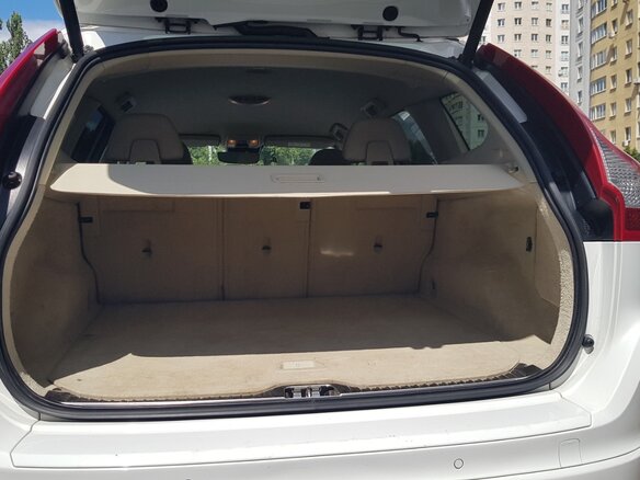 2014 Volvo XC60 I Рестайлинг, белый, 1800000 рублей - вид 9