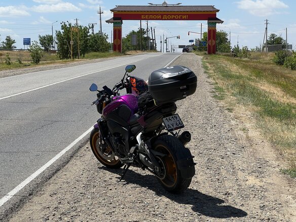 2011 Yamaha FZ8, пурпурный, 500000 рублей - вид 17