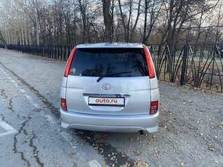 2004 Toyota ISis I, серый, 950000 рублей, вид 5