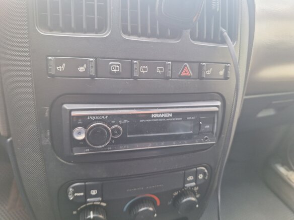 2003 Dodge Caravan 4-speed IV, голубой, 400000 рублей - вид 6