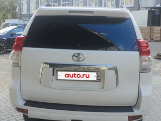 2011 Toyota Land Cruiser Prado 150 Series, белый, 3400000 рублей, вид 2