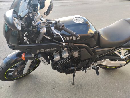 1998 Yamaha FZS600 Fazer, чёрный, 320000 рублей, вид 2