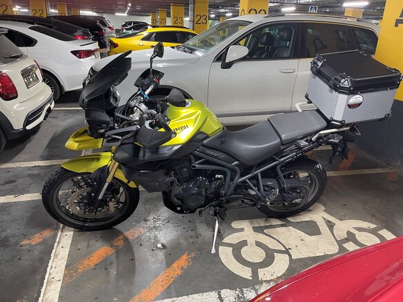 2011 Triumph Tiger 800, жёлтый, 620000 рублей - вид 5