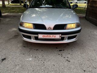 2003 Mitsubishi Carisma I Рестайлинг, серебристый, 350000 рублей, вид 2