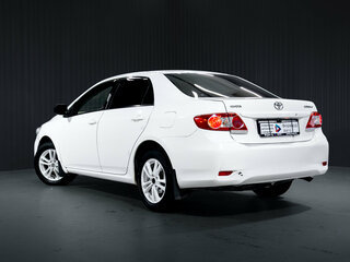 2013 Toyota Corolla X (E140, E150) Рестайлинг, белый, 549000 рублей, вид 5