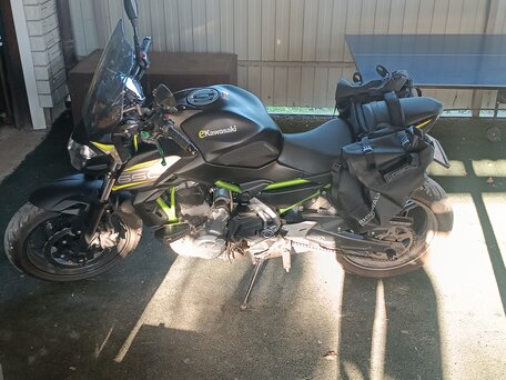2019 Kawasaki Z 650, чёрный, 610000 рублей, вид 3