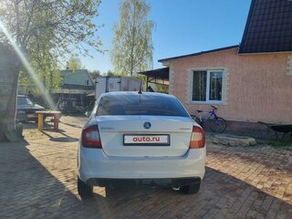 2017 Skoda Rapid I Рестайлинг, белый, 900000 рублей, вид 3
