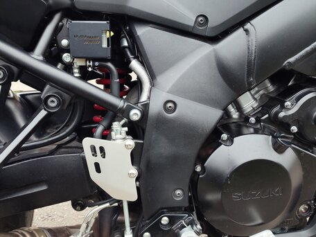 2018 Suzuki V-Strom 1000, белый, 880000 рублей, вид 3