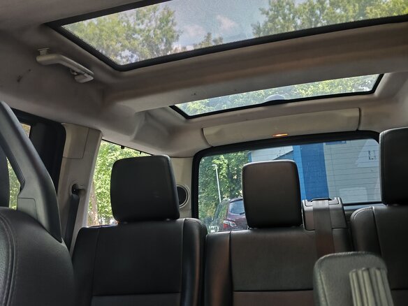 2006 Land Rover Discovery III, чёрный, 1000000 рублей - вид 11