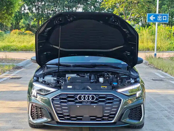 2022 Audi A3 Sportback 35 TFSI IV (8Y), зелёный, 2430535 рублей - вид 6