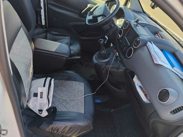 2021 Opel Combo, белый, 1649999 рублей - вид 12