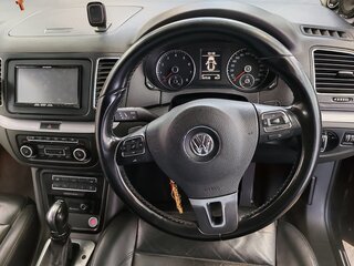 2012 Volkswagen Sharan II, чёрный, 907000 рублей, вид 5
