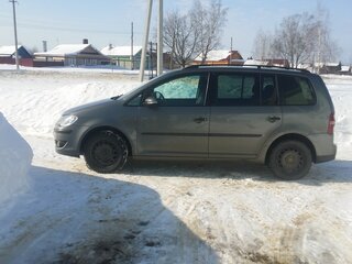 2010 Volkswagen Touran I Рестайлинг, серый, 980000 рублей, вид 2