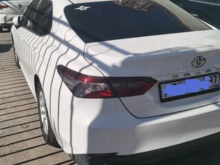 2018 Toyota Camry VIII (XV70), белый, 2200000 рублей, вид 4