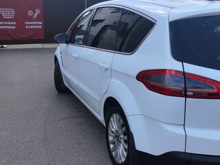 2012 Ford S-MAX I Рестайлинг, белый, 800000 рублей, вид 3