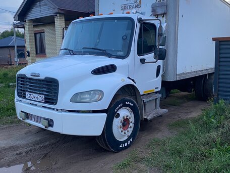 2003 Freightliner Business Class (M2), белый, 1490000 рублей, вид 1