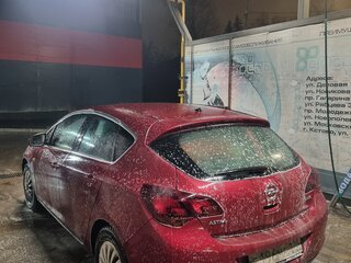 2011 Opel Astra J, красный, 400000 рублей, вид 5