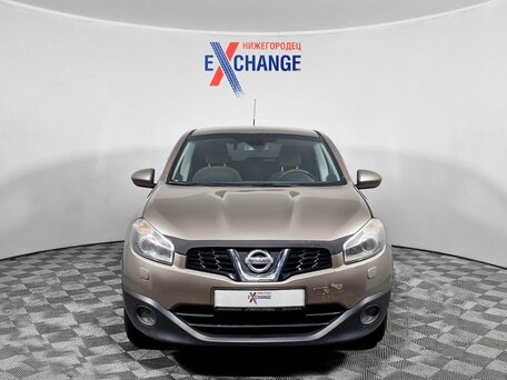 2013 Nissan Qashqai I Рестайлинг, коричневый, 770000 рублей, вид 2