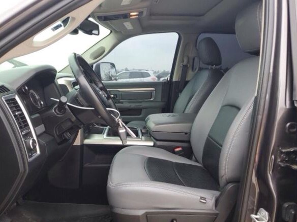 2015 Dodge RAM IV (DS/DJ), серый, 2350000 рублей - вид 6