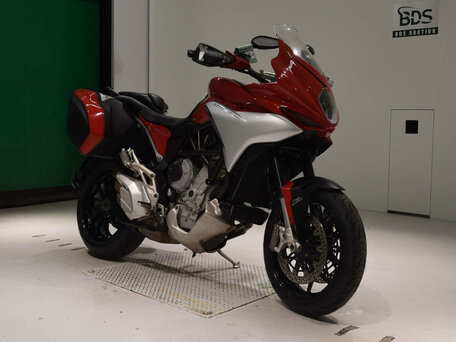 2017 MV Agusta Turismo Veloce 800, красный, 850000 рублей, вид 4