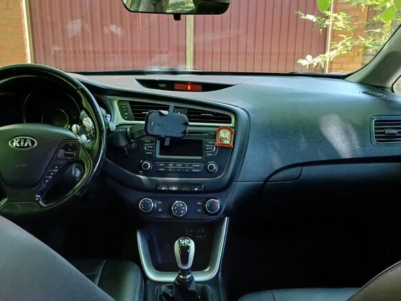 2016 Kia Ceed II Рестайлинг, коричневый, 995000 рублей - вид 10