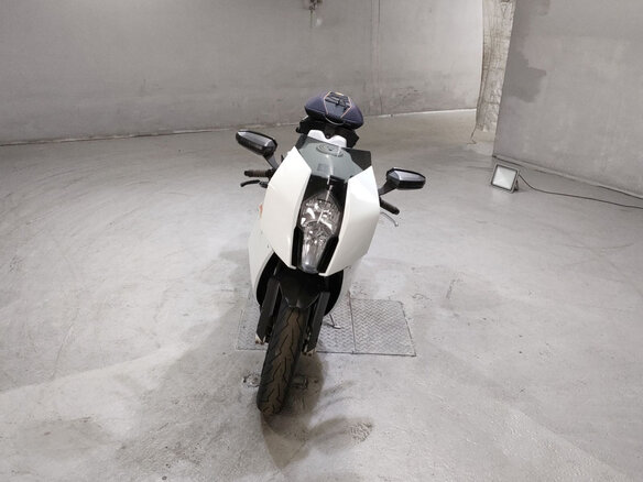 2008 KTM 1190 RC8, белый, 760000 рублей - вид 2