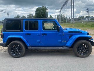2022 Jeep Wrangler IV (JL), голубой, 5100000 рублей, вид 2