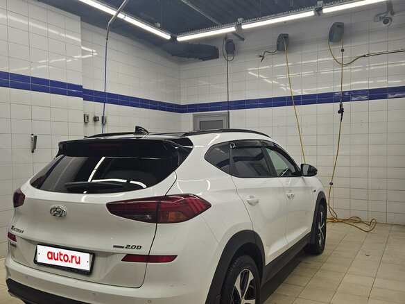 2020 Hyundai Tucson III Рестайлинг, белый - вид 2