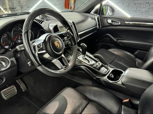 2014 Porsche Cayenne Diesel II Рестайлинг (958), чёрный - вид 26