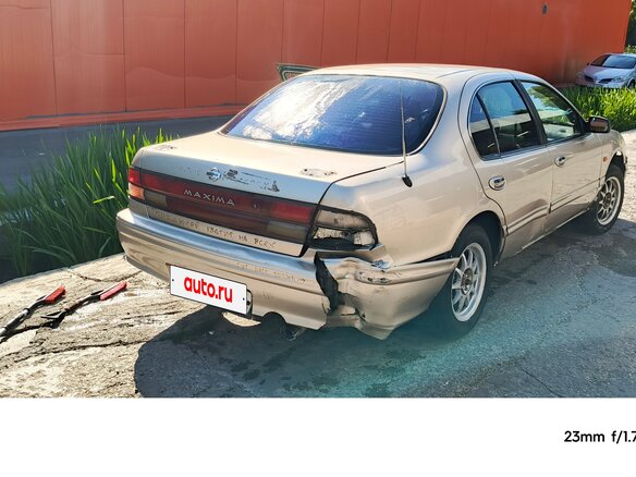 1997 Nissan Maxima IV (A32), серебристый, 150000 рублей - вид 5