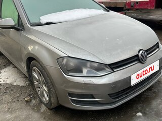 2014 Volkswagen Golf VII, серебристый, 800000 рублей, вид 2