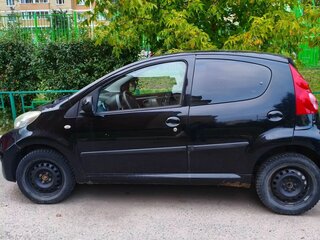 2010 Peugeot 107 I Рестайлинг, чёрный, 355000 рублей, вид 3