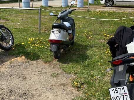 1993 Honda Lead 90, серый, 65000 рублей, вид 1