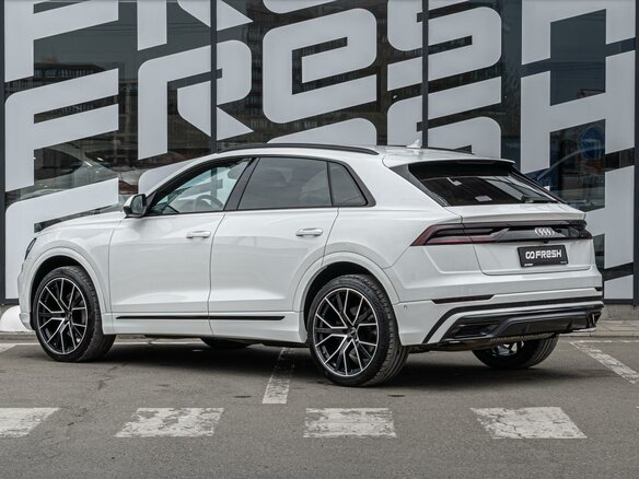 2018 Audi Q8 55 TFSI I (4M), белый - вид 1