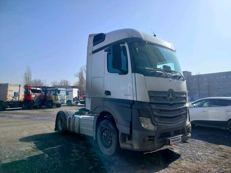 2023 Mercedes-Benz Actros, белый, 5726000 рублей, вид 2