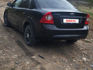 2010 Ford Focus II Рестайлинг, чёрный, 390000 рублей, вид 3