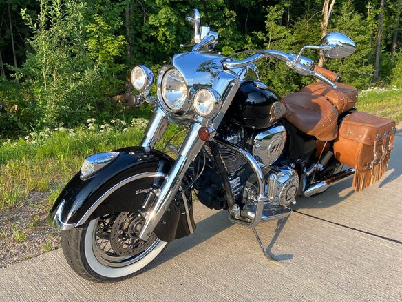 2016 Indian Chief Vintage, чёрный, 1600000 рублей - вид 9