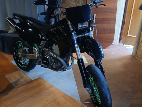 2005 Suzuki DR-Z 400 SM, чёрный, 390000 рублей, вид 1