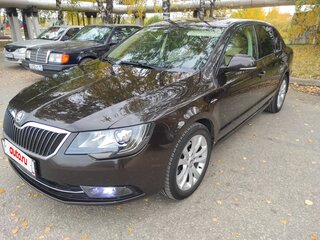 2013 Skoda Superb II Рестайлинг, коричневый, 1425000 рублей, вид 4