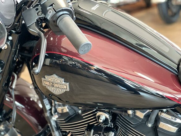 2022 Harley-Davidson Street Glide Special, пурпурный, 3600000 рублей - вид 14