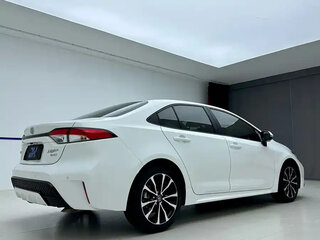 2022 Toyota Levin XII (E210) Рестайлинг, белый, 1350600 рублей, вид 5