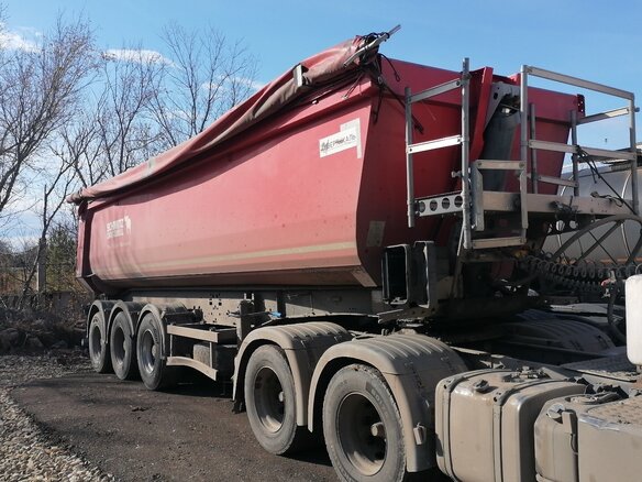 2022 Schmitz Cargobull SKI, чёрный, 3100000 рублей - вид 1